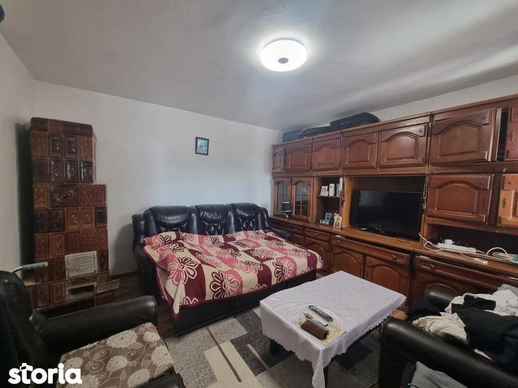 Casă cu 3 camere cu Teren 334 Mp în Central