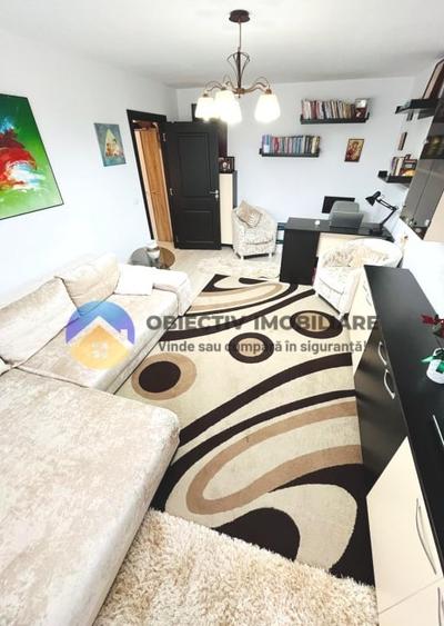 Apartament cu 2 camere decomandat, mobilat în Central