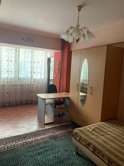 Garsonieră decomandată în Exterior Sud