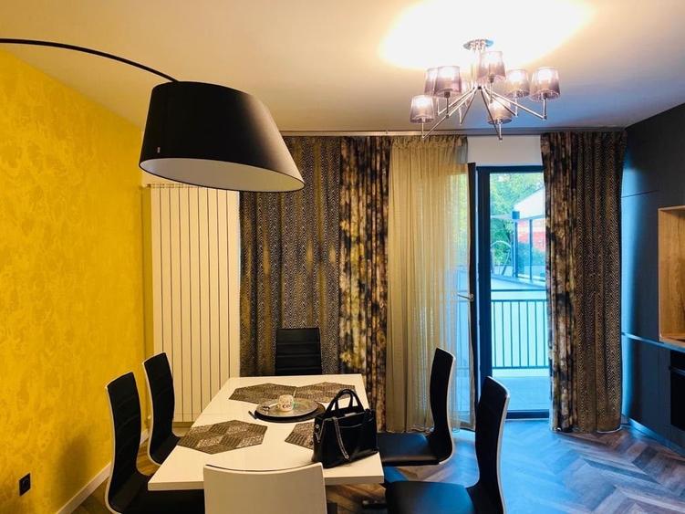 Apartament cu 3 camere decomandat în Calea Dumbrăvii