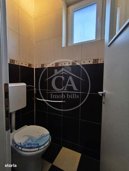 Casă cu 4 camere decomandat în Sântandrei