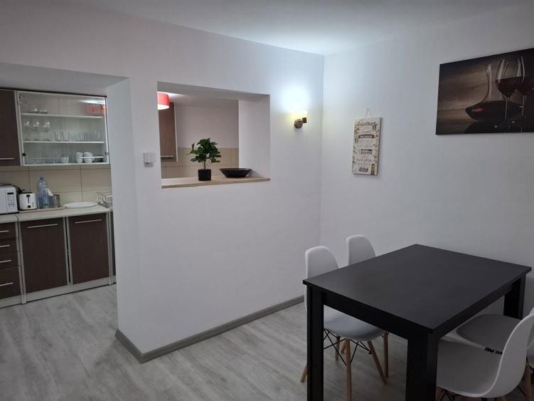 Casa de inchiriat - 3