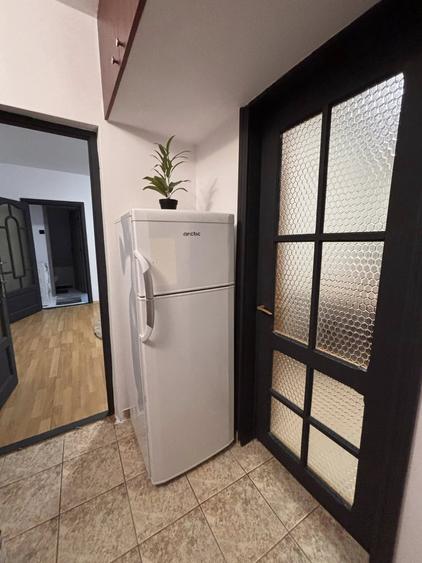 Apartament cu 2 camere,  etajul 2/4, zona Alexandru cel Bun - 9