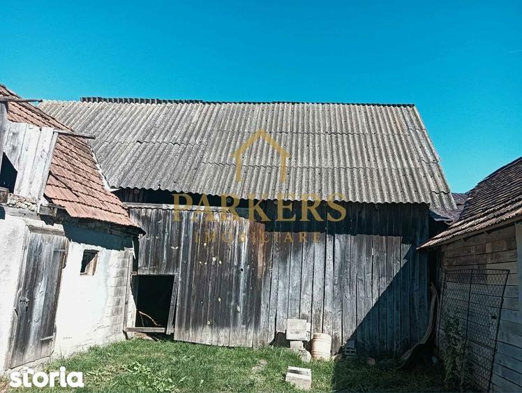 Casa de vanzare cu teren de 1000 mp in Cincsor jud Brasov - 2