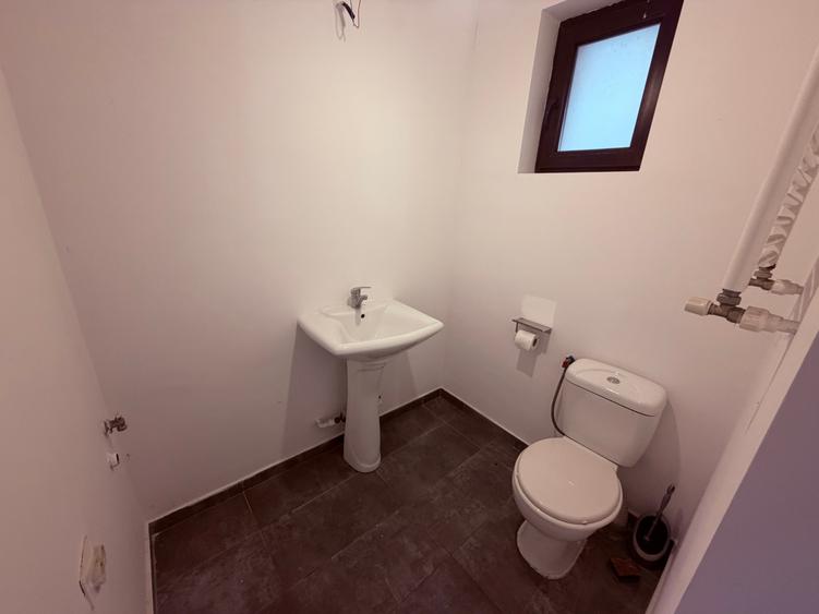 Casa P+1+M la 450m de Sos Oltenitei. 4 cam. Util 120mp. Teren 140mp - 13