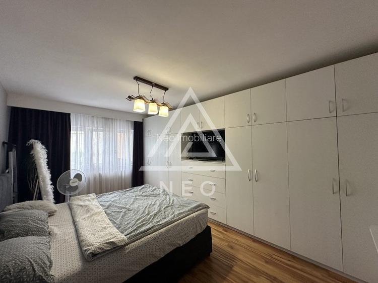 Apartament cu 2 camere decomandat, mobilat în Plopilor Apartament cu 2 camere decomandat, mobilat în Plopilor