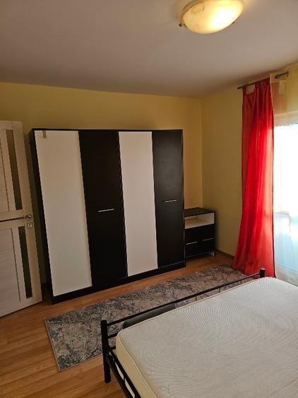 Ofer spre inchiriere apartament open space  in Scriitorilor - 8