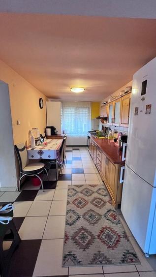 Casa de vanzare in Micesti pe 2 nivele si demisol cu garaj - 7