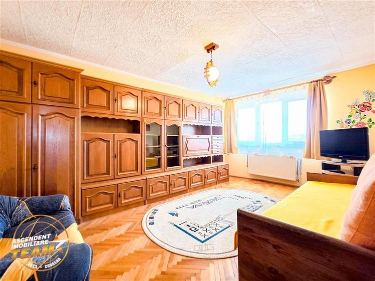 3D!Decomandat,3camere,Targu Secuiesc, Garii,renovat,balcon,areal apreciabil - 1