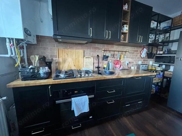 Penthouse de vanzare utilat si mobilat cu terasa de 55 mp in Turnisor - 2