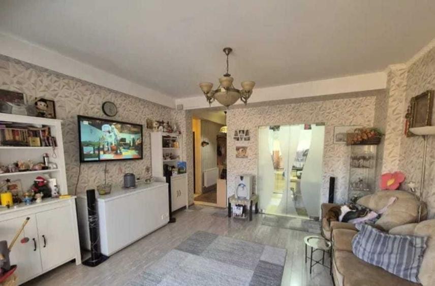 3 camere | decomandat | Metrou Jiului | 2 Parcari | Curte proprie - 2