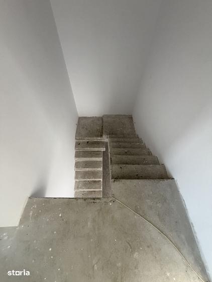 Casă cu 4 camere cu Teren 350 Mp în Mircea cel Bătrân