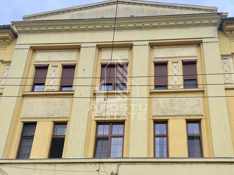 Apartament 3 camere, curte cu acces auto, ULTRACENTRAL - 16