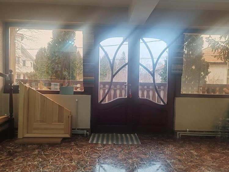 Spatiu comercial de inchiriat - 2