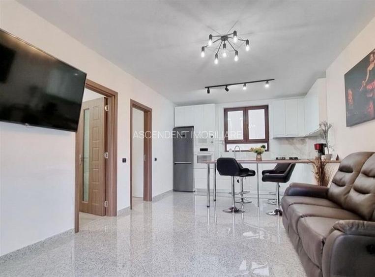 Casa individuala, cu 2 apartamente mobilate si utilate modern, Brasov