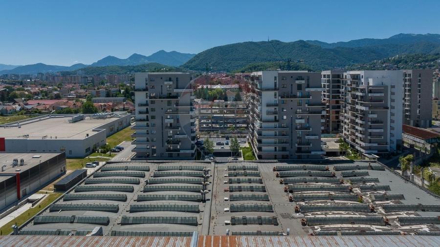 Spatiu comercial de 2,491mp de vanzare in zona Bartolomeu - 22