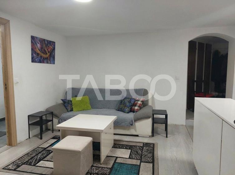 Apartament renovat complet 47 mp 3 camere str Tesatorilor Cisnadie - 3