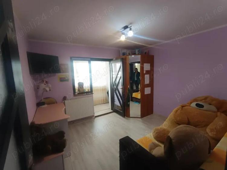 Vand apartament 3 camere - 2