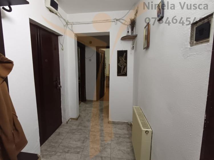 Apartament 3 camere decomandat cu spatiu de depozitare – Micro 11, Targoviste - 1