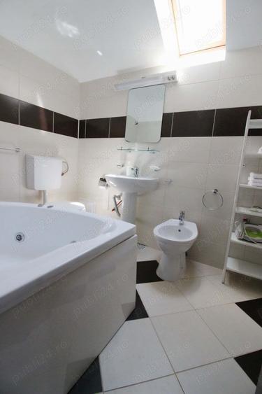 Proprietate Pensiune de vanzare - 2