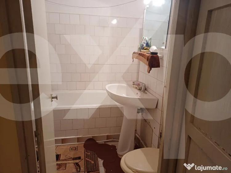 Vanzare apartament 3 camere Mioveni - 1