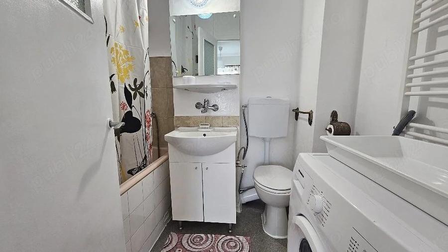 Inchiriez garsoniera mobilata ?i utilata zona Saturn langa Poli?ia Municipiului Deva etajul 4 - 4