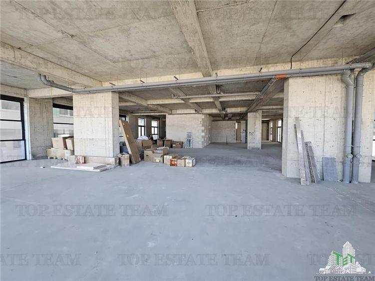 SPATIU COMERCIAL MAMAIA NORD PRIMA LINIE, VEDERE FRONTALA  LA MARE, ZONA DE TRAF - 11