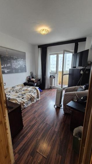 Crangasi, 4 camere, bloc 1990 - 2