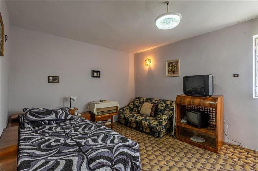 FILM! Casa  pe domeniu de 3.117 mp, Viperesti  Buzau - 7