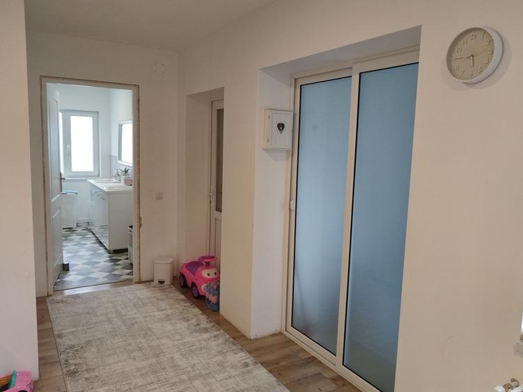 Casa la cheie in Mihaiesti com. Dobra - 3