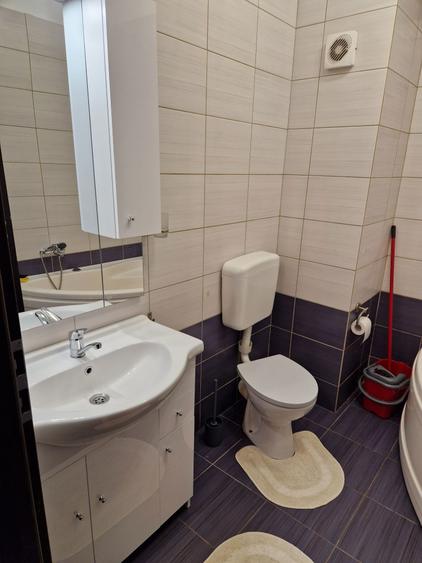 Inchiriez garsoniera Militari Residence - 1