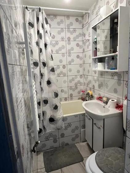 Apartament semidecomandat, 33 mp, strada Aleea Humulesti - 4