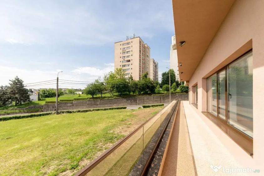 Spațiu comercial, de 170 mp, în Craiovei