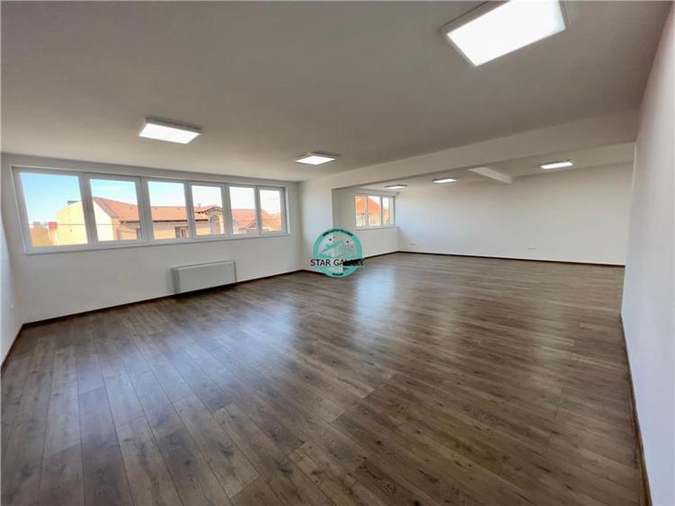 Inchiriez spatiu comercial cu suprafata 130 mp, zona centrala - 4