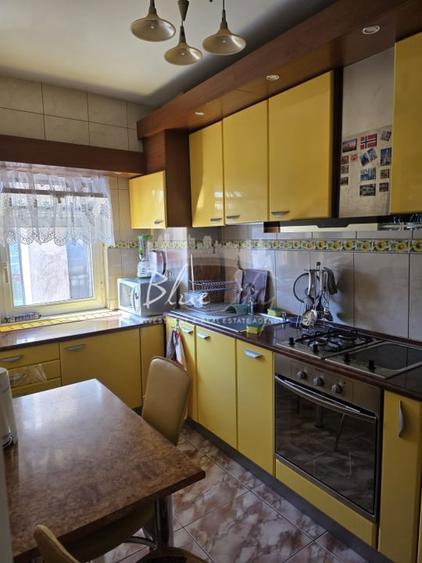Apartament 3 camere, mobilat situat in Zona Capitol - 6