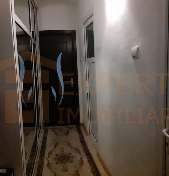 Apartament de vanzare, situat in zona Gara, vis-a-vis de parc - 5