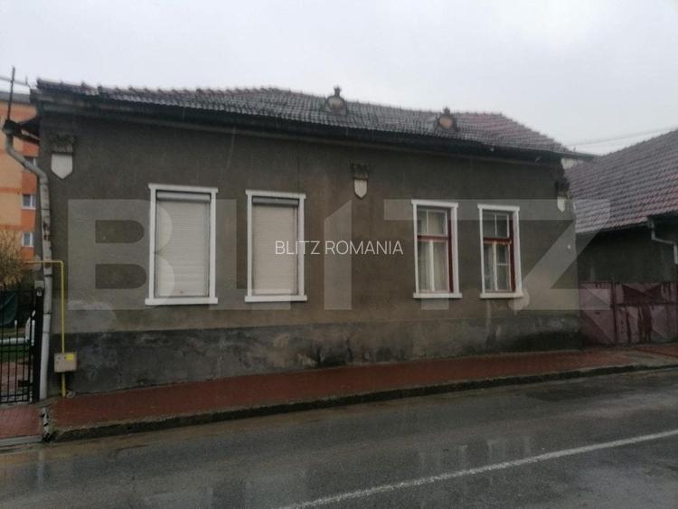 Casa renovabila 200mp 6 camere 1 bucatarie 1 baie 450mp teren Zona Aiud