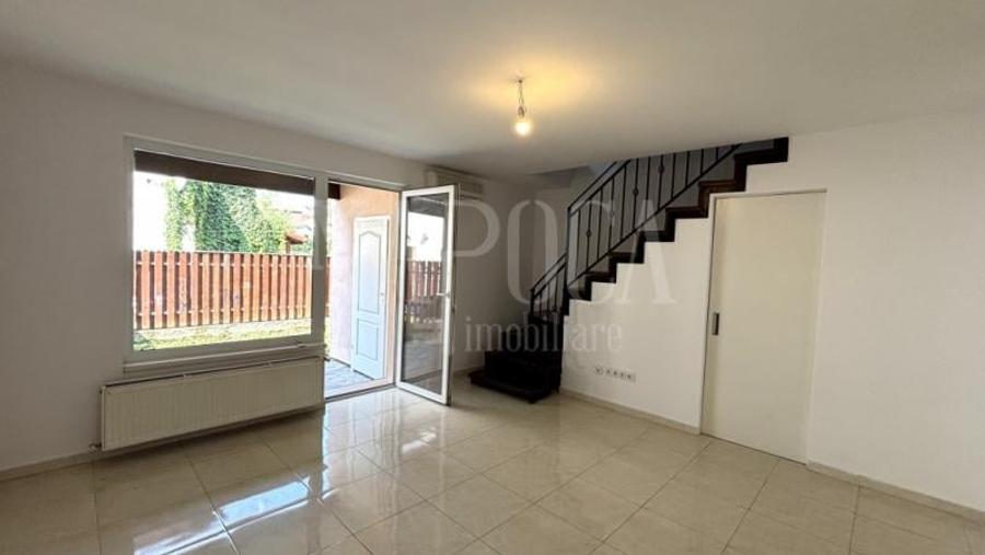 Casa 3 camere de vanzare in Floresti - 1