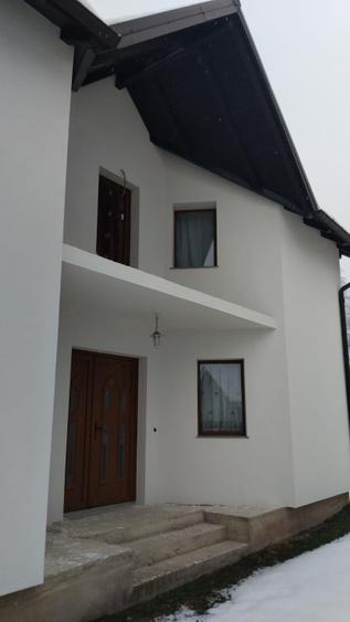 Casa de vanzare in Viseu de Sus - 2