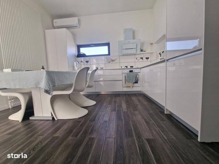 Mamaia Nord- 3 camere, 3 grupuri sanitare, curte 40mp,mobilat-143.000e - 3