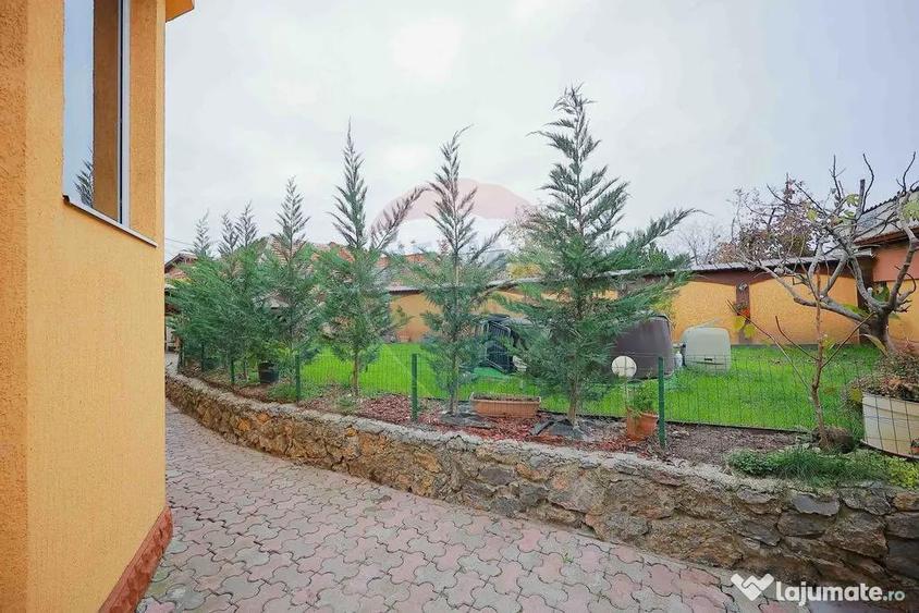 Casa cu 7 camere de vanzare, zona Parcul Salca, Cantemir - 16
