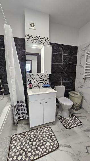 Garsoniera spatioasa cu terasa inchisa - 2