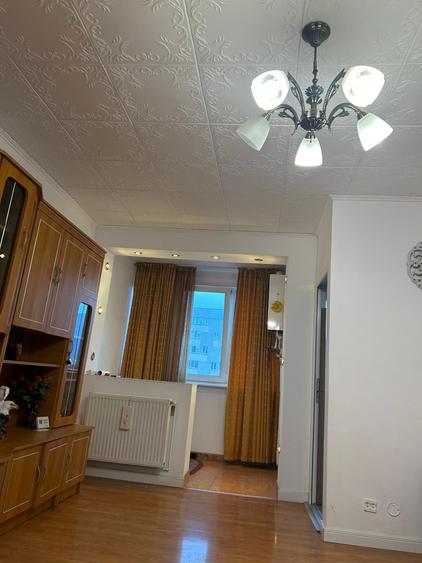 Garsoniera spatioasa strada Soarelui - 1