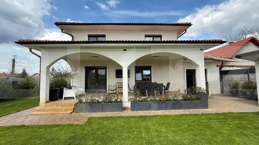 Un col? de rai, cu suflet de ora? Refugiul tau din Dinias - 10