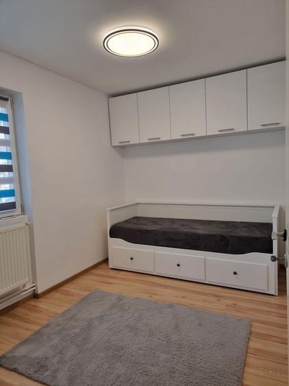 Apartment de inchiriat 3 camere Doina - 3