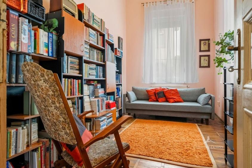 Eminescu - Casa / Vila cu 5 camere si pod mansardabil - 9