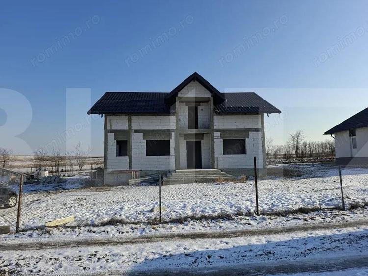 Casa individuala la rosu P+M, 220mp, Stauceni, - 2