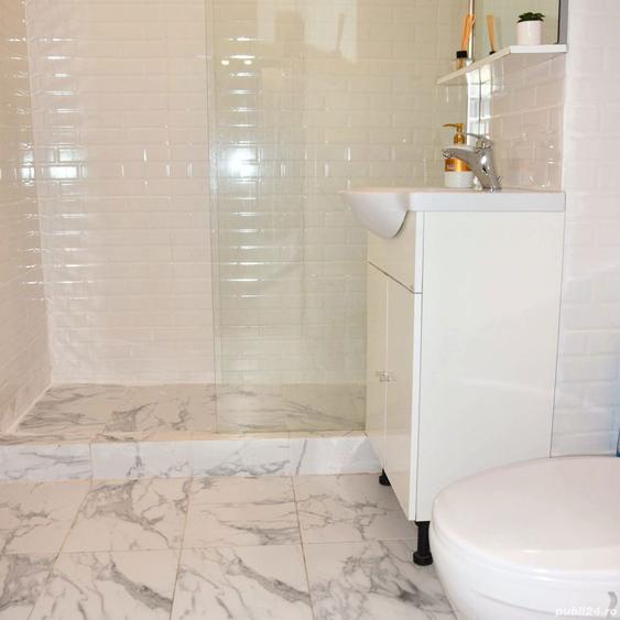 CAZARE in Alba Iulia: Apartament cu 2 camere, living + parcare - 9