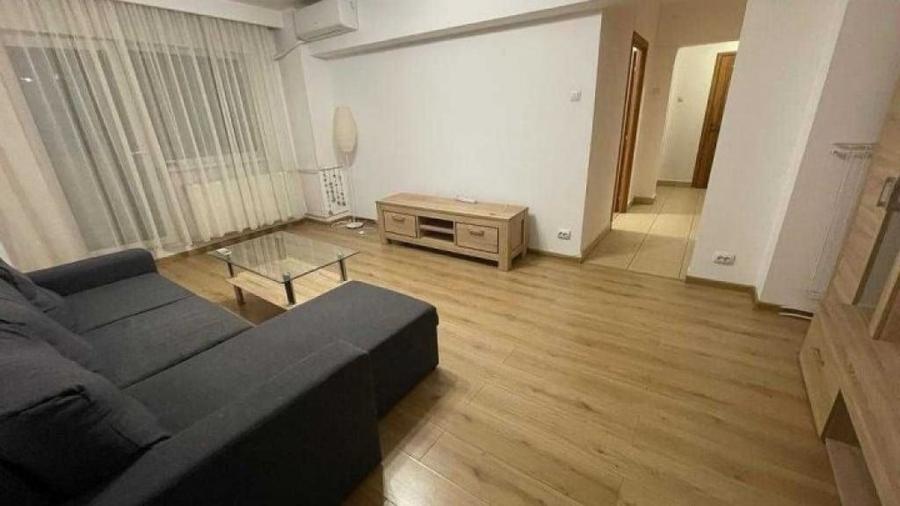 Apartament 3 camere, Zona Calea Vacaresti - 1