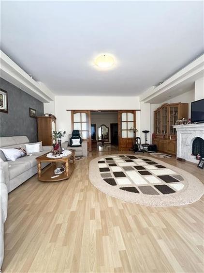 Casa la Cativa Pasi de Mare in Faleza Nord - Ideala Pentru Familii sau Investito - 10